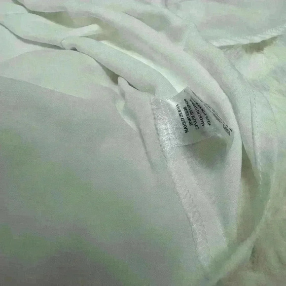 Naked Zebra Woman’s White Sheer Business Casual Off-the-shoulder Flowy Top - Picture 9 of 11